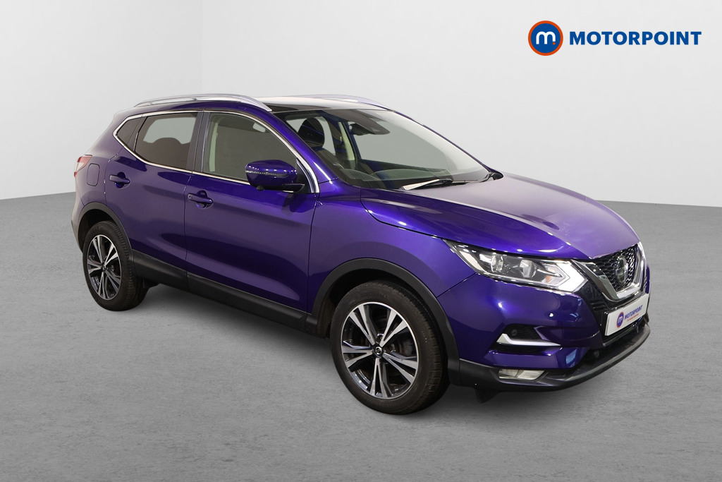 Nissan Qashqai N-Connecta Automatic Petrol SUV - Stock Number (1561379) - Drivers side front corner