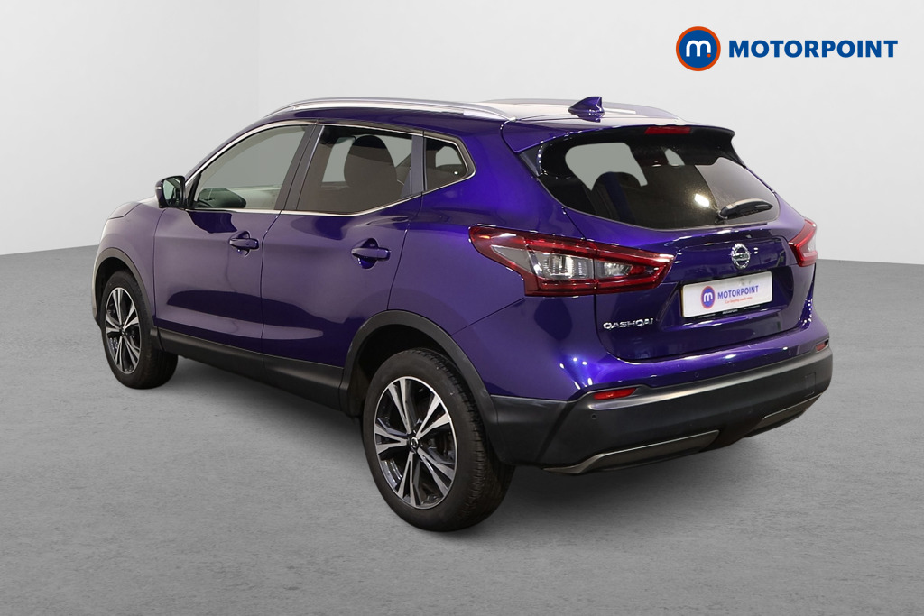 Nissan Qashqai N-Connecta Automatic Petrol SUV - Stock Number (1561379) - Passenger side rear corner