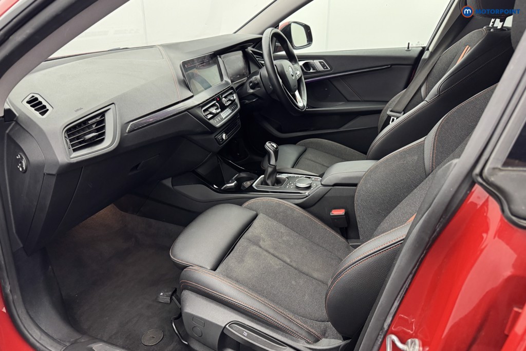 BMW 2 Series Sport Manual Petrol Saloon - Stock Number (1563760) - 9th supplementary image