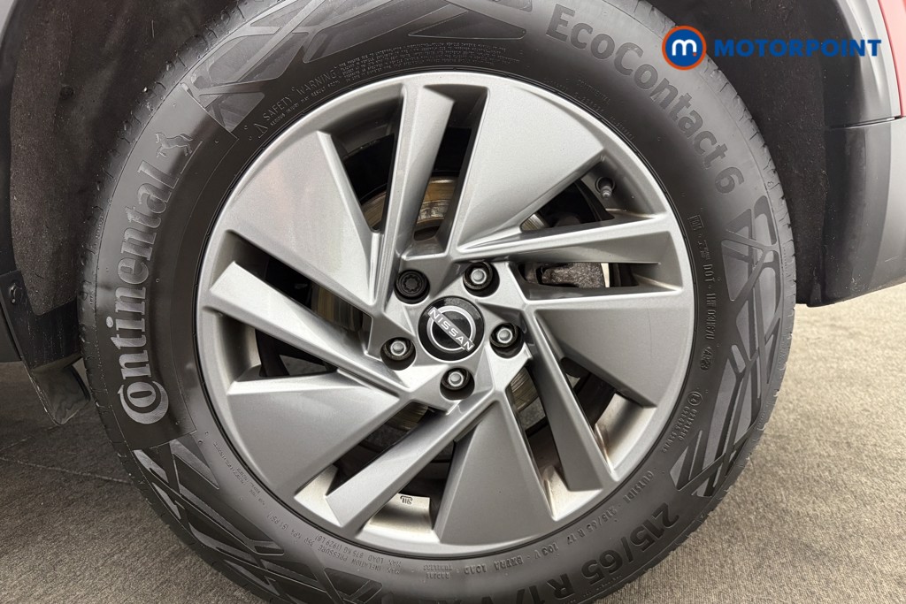 Nissan Qashqai Acenta Premium Automatic Petrol SUV - Stock Number (1564158) - 12th supplementary image