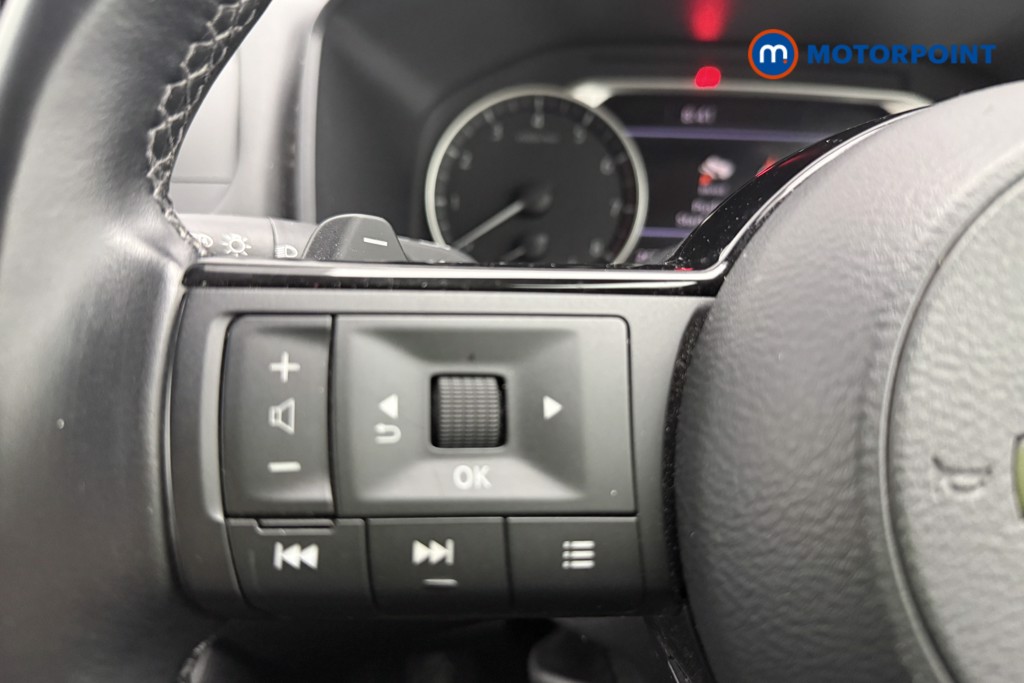 Nissan Qashqai Acenta Premium Automatic Petrol SUV - Stock Number (1564158) - 13th supplementary image