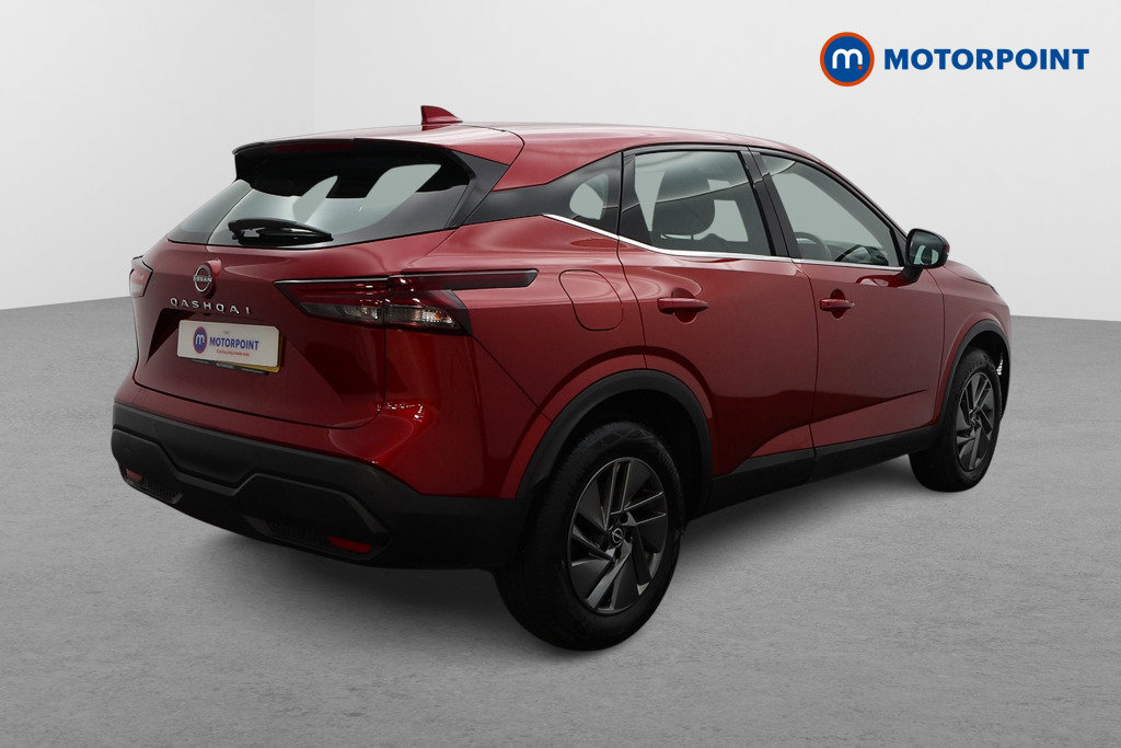 Nissan Qashqai Acenta Premium Automatic Petrol SUV - Stock Number (1564158) - Drivers side rear corner