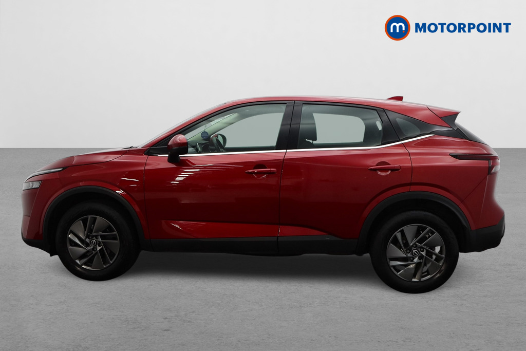 Nissan Qashqai Acenta Premium Automatic Petrol SUV - Stock Number (1564158) - Passenger side