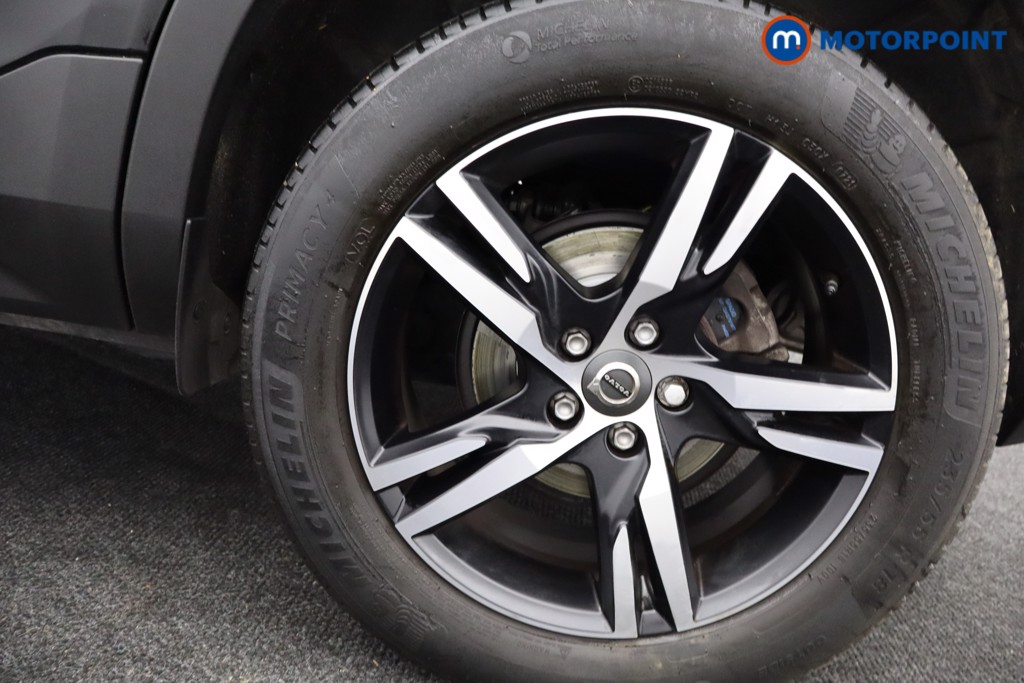 Volvo Xc40 R Design Manual Petrol SUV - Stock Number (1564770) - 30th supplementary image