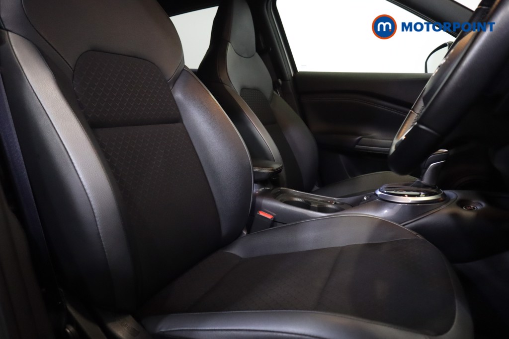 Nissan Juke N-Connecta Automatic Petrol SUV - Stock Number (1564956) - 5th supplementary image