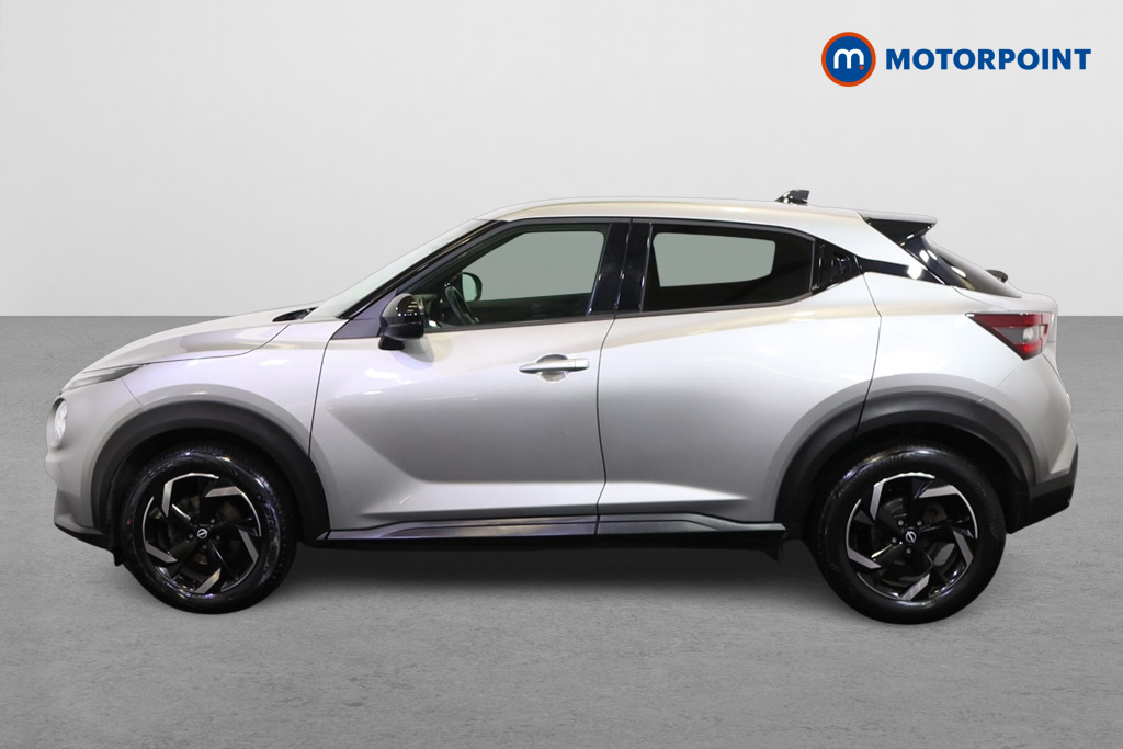 Nissan Juke N-Connecta Automatic Petrol SUV - Stock Number (1564956) - Passenger side