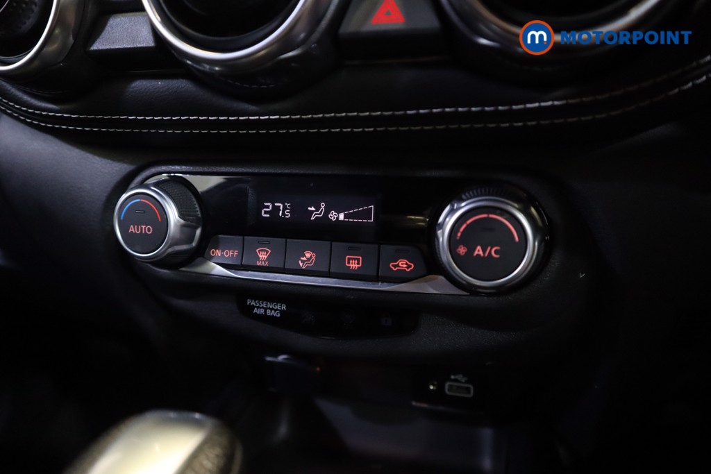 Nissan Juke N-Connecta Automatic Petrol SUV - Stock Number (1565004) - 14th supplementary image