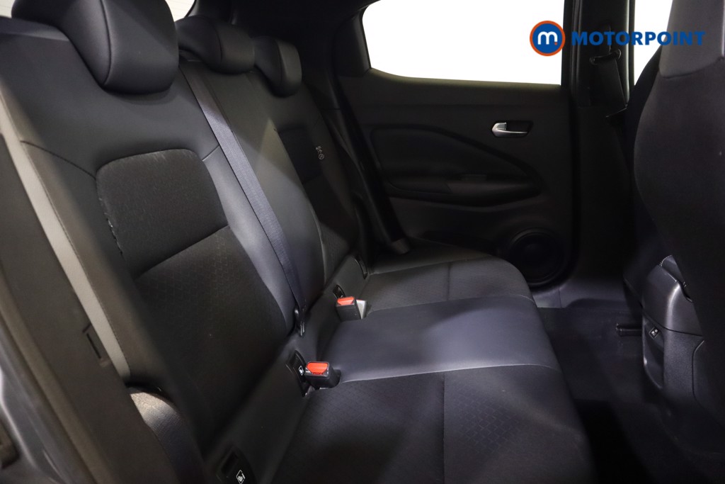 Nissan Juke N-Connecta Automatic Petrol SUV - Stock Number (1565004) - 21st supplementary image