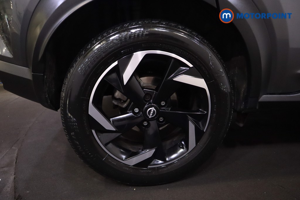 Nissan Juke N-Connecta Automatic Petrol SUV - Stock Number (1565004) - 25th supplementary image