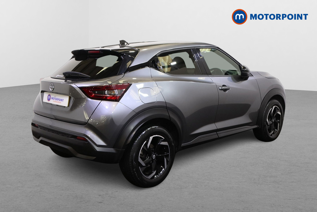 Nissan Juke N-Connecta Automatic Petrol SUV - Stock Number (1565004) - Drivers side rear corner