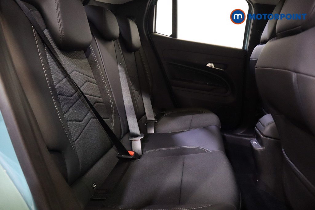 Jeep Avenger Altitude Manual Petrol SUV - Stock Number (1565143) - 25th supplementary image