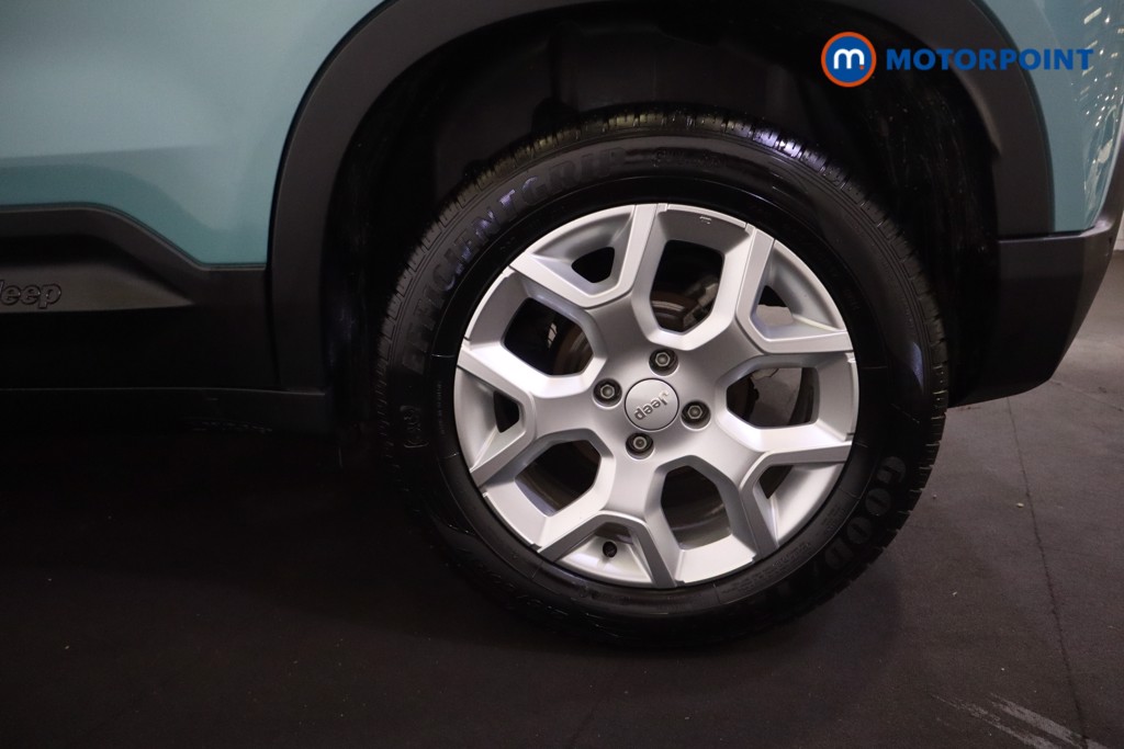 Jeep Avenger Altitude Manual Petrol SUV - Stock Number (1565143) - 29th supplementary image