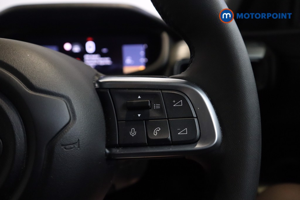Jeep Avenger Altitude Manual Petrol SUV - Stock Number (1565168) - 10th supplementary image