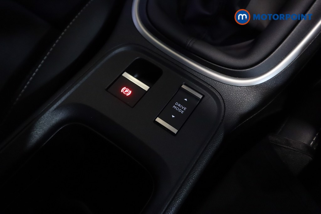Jeep Avenger Altitude Manual Petrol SUV - Stock Number (1565168) - 20th supplementary image