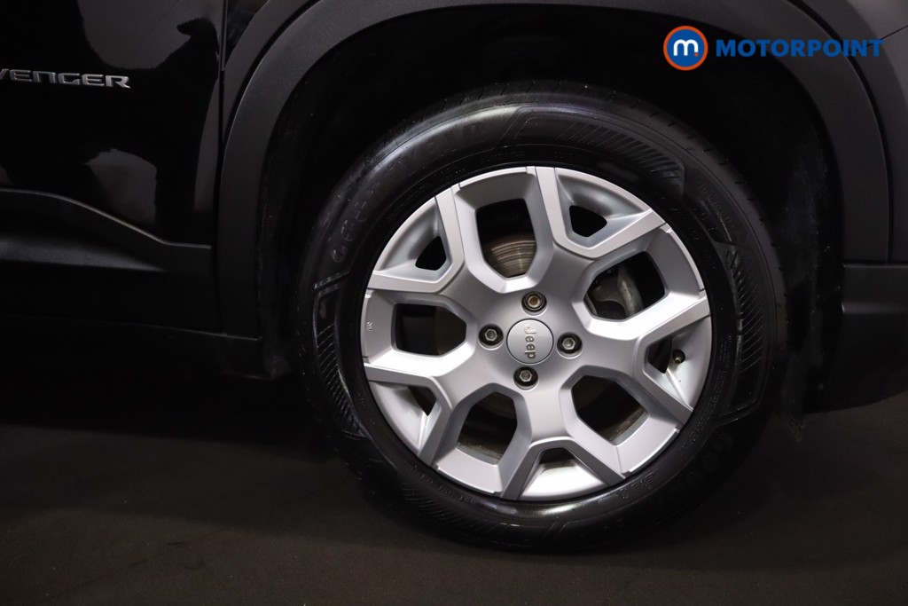 Jeep Avenger Altitude Manual Petrol SUV - Stock Number (1565168) - 30th supplementary image