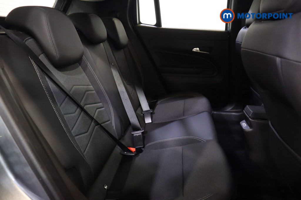 Jeep Avenger Altitude Manual Petrol SUV - Stock Number (1565181) - 26th supplementary image
