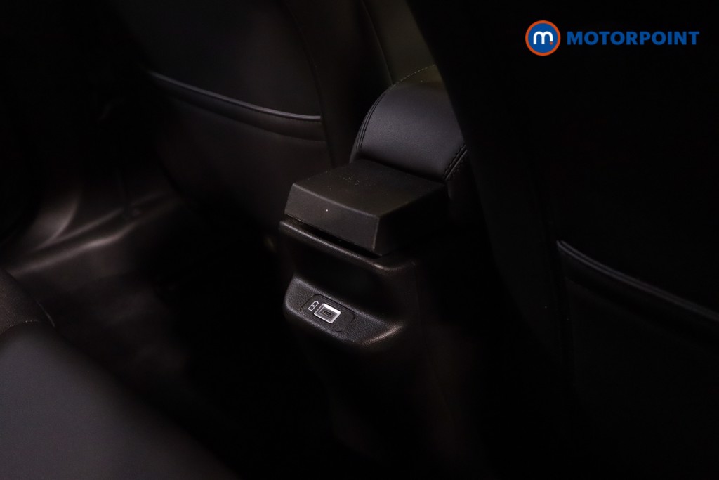 Jeep Avenger Altitude Manual Petrol SUV - Stock Number (1565181) - 28th supplementary image