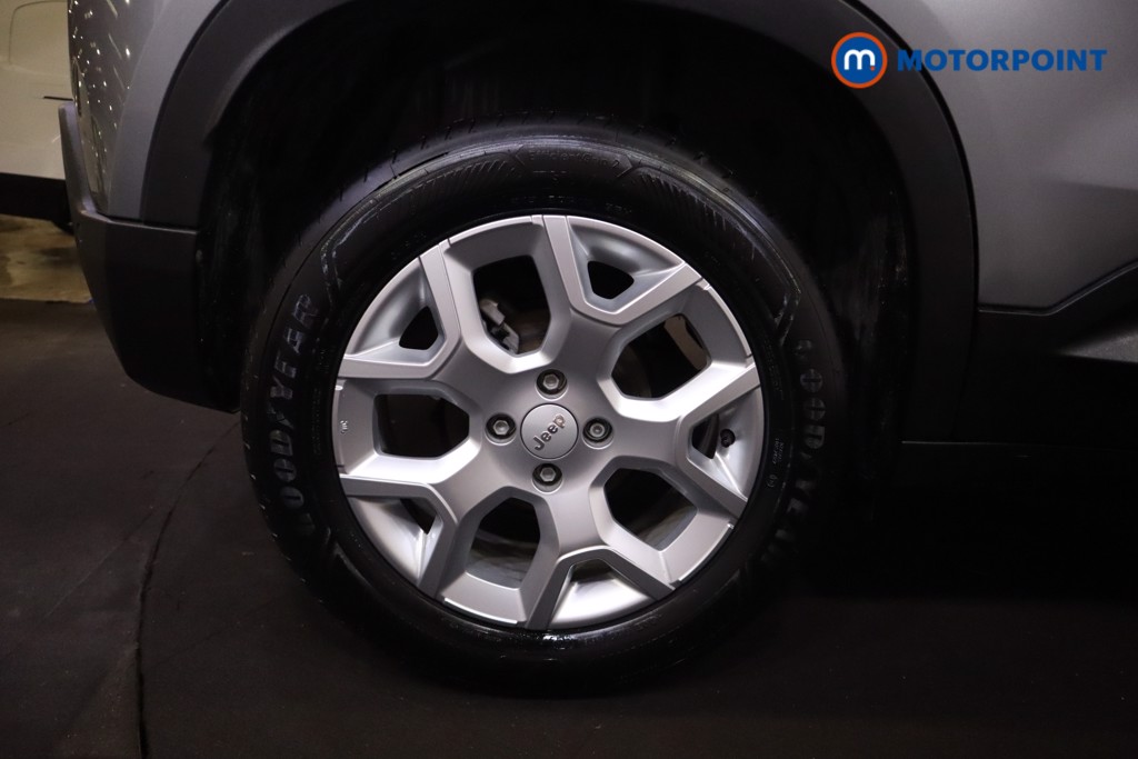 Jeep Avenger Altitude Manual Petrol SUV - Stock Number (1565181) - 31st supplementary image