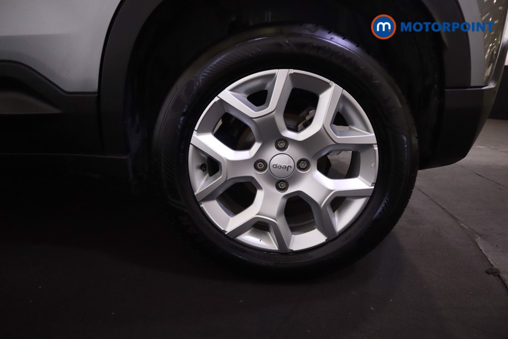 Jeep Avenger Altitude Manual Petrol SUV - Stock Number (1565181) - 32nd supplementary image