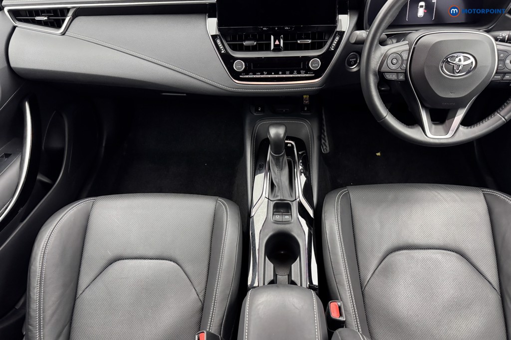Toyota Corolla Excel Automatic Petrol-Electric Hybrid Estate - Stock Number (1565222) - 5th supplementary image