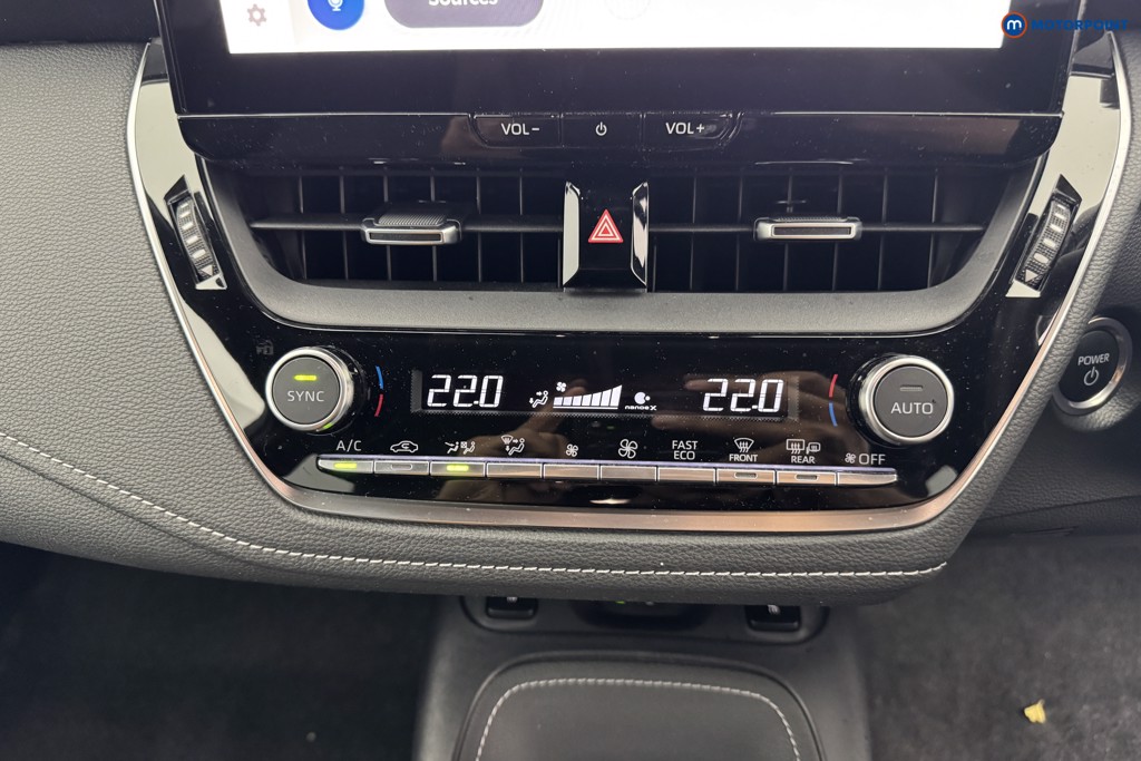 Toyota Corolla Excel Automatic Petrol-Electric Hybrid Estate - Stock Number (1565222) - 14th supplementary image