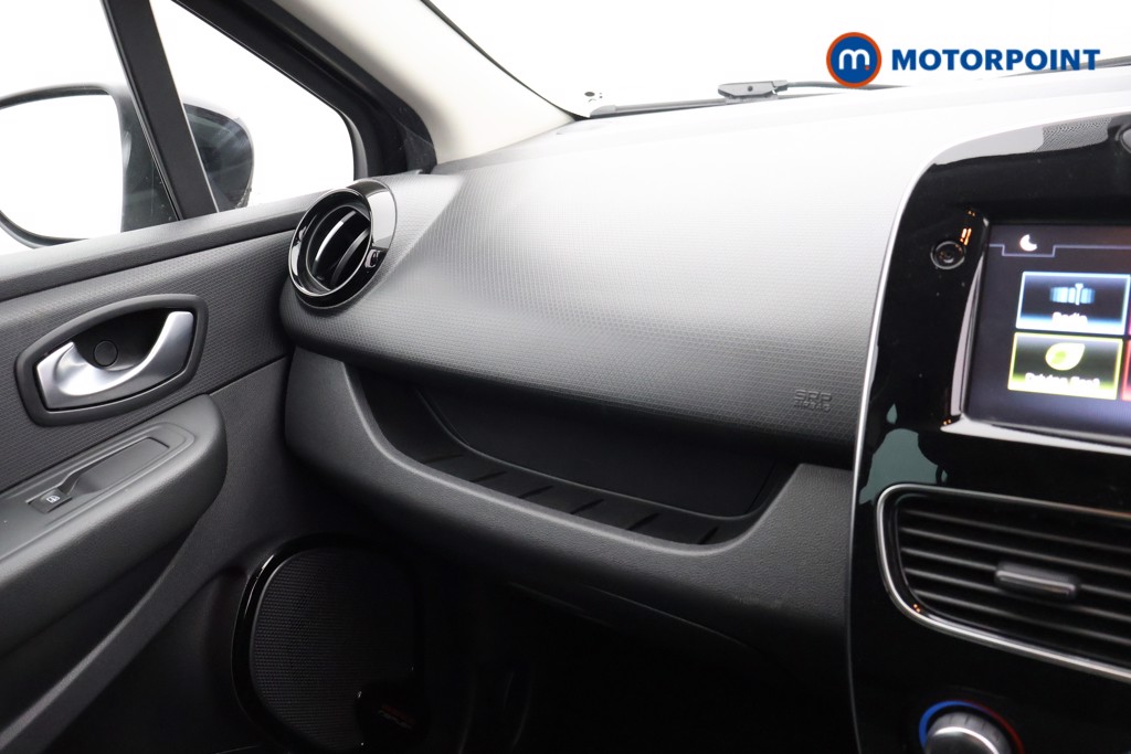 Renault Clio Iconic Manual Petrol Hatchback - Stock Number (1565710) - 7th supplementary image
