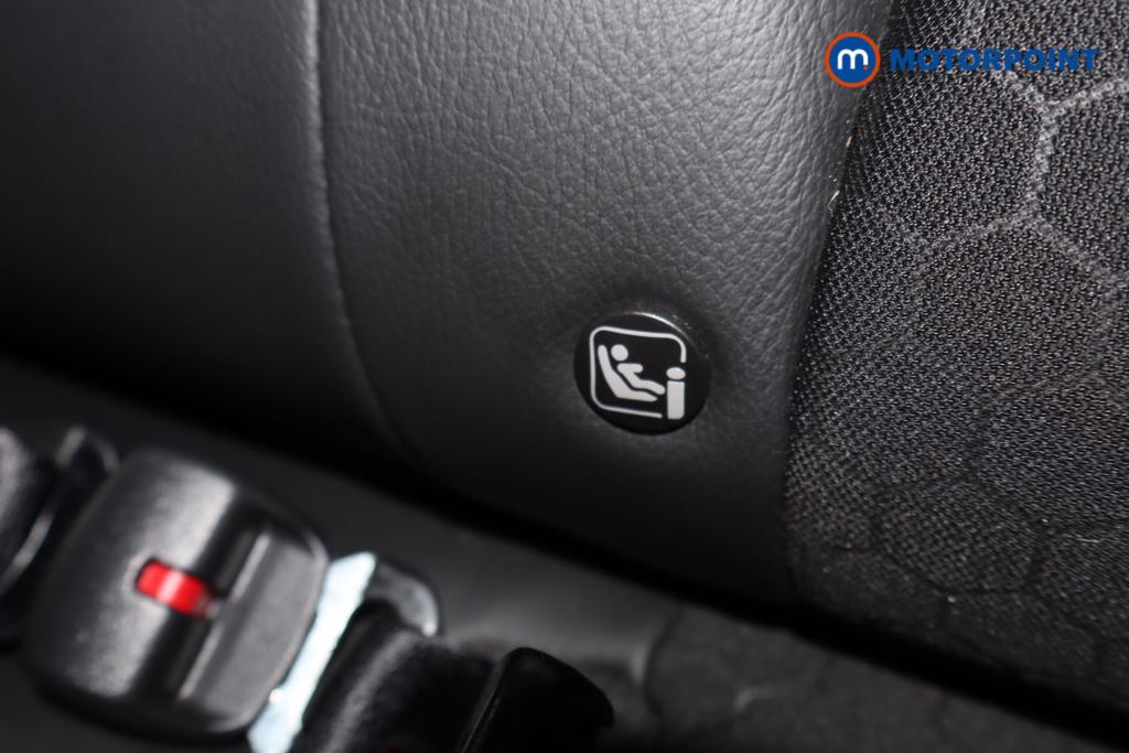 Jeep Compass Longitude Manual Petrol SUV - Stock Number (1566741) - 18th supplementary image