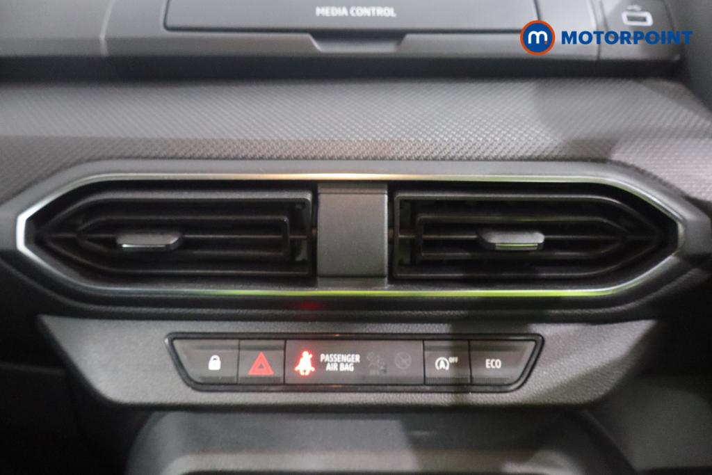 Dacia Jogger Essential Manual Petrol People Carrier - Stock Number (1566932) - 3rd supplementary image