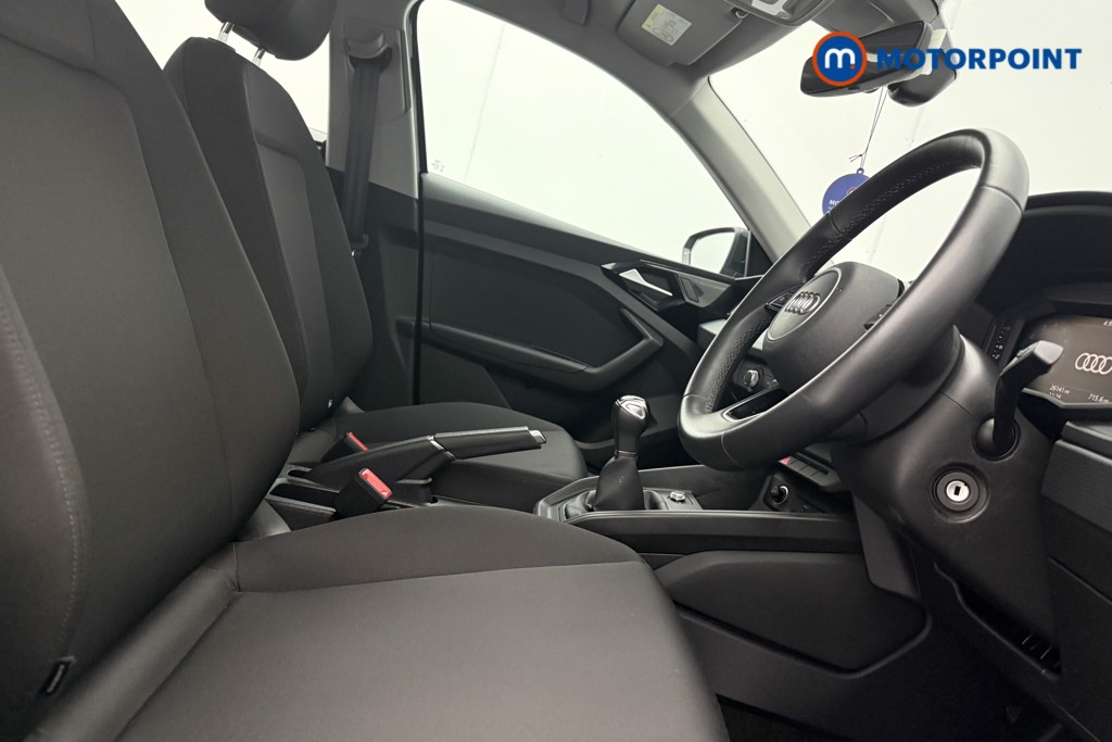 Audi A1 Technik Manual Petrol Hatchback - Stock Number (1566994) - 6th supplementary image
