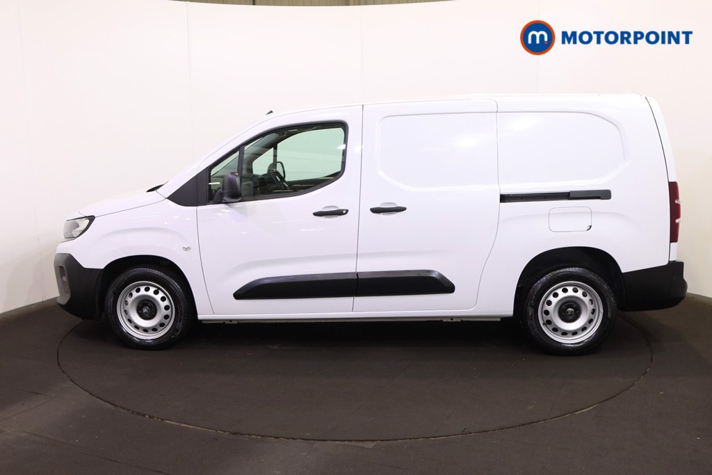 Vauxhall Combo Cargo Prime Manual Diesel Crew Bus - Stock Number (1567036) - Passenger side
