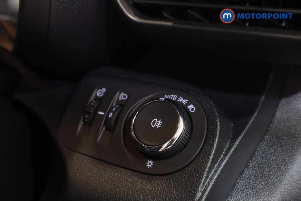 Vauxhall Combo Cargo Prime Automatic Electric Panel Van - Stock Number (1567166) - 4th supplementary image