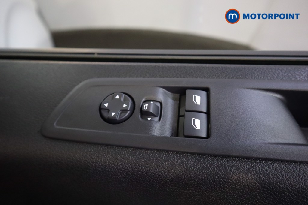 Vauxhall Vivaro Prime Manual Diesel Panel Van - Stock Number (1567274) - 4th supplementary image