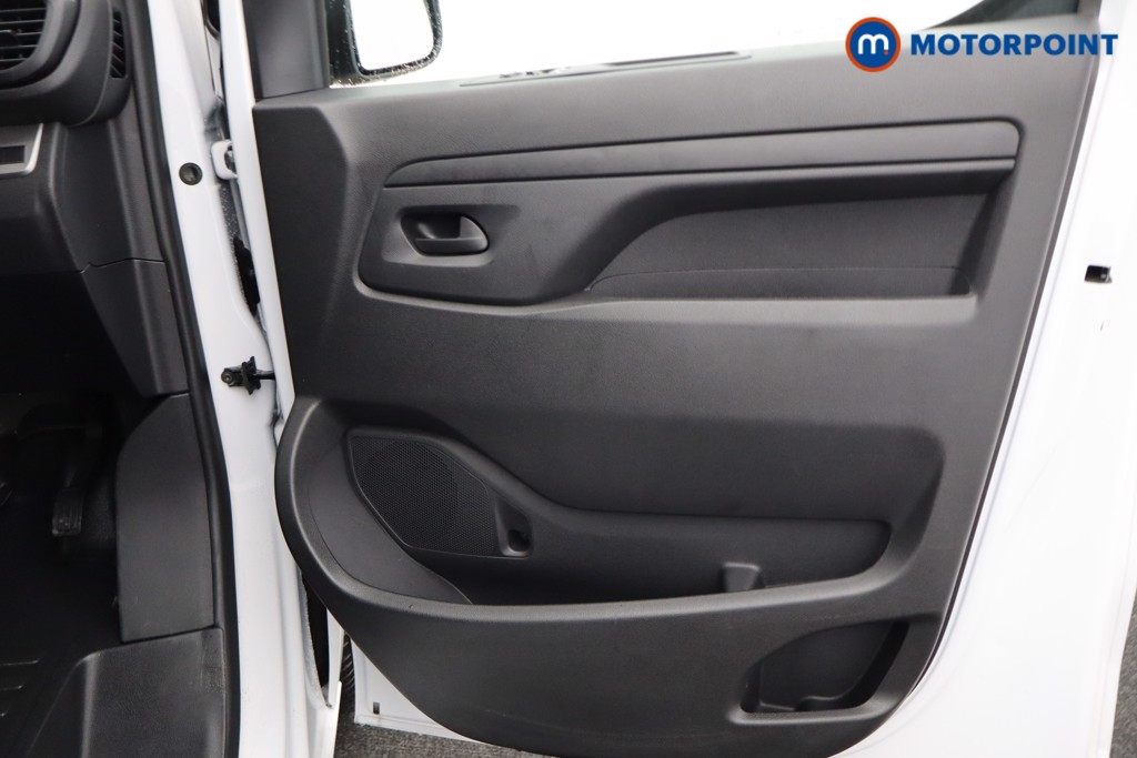 Vauxhall Vivaro Prime Manual Diesel Panel Van - Stock Number (1567275) - 13th supplementary image