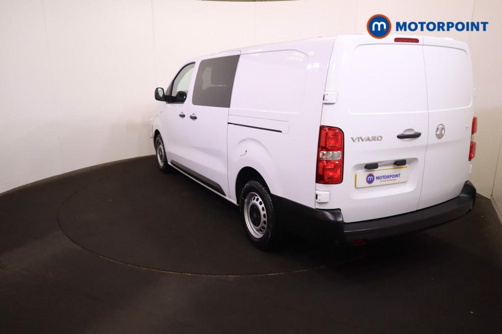 Vauxhall Vivaro Prime Manual Diesel Crew Bus - Stock Number (1567280) - Drivers side rear corner