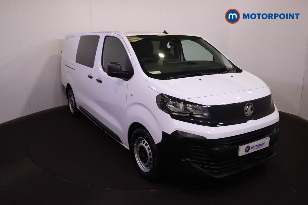 Vauxhall Vivaro Prime Manual Diesel Crew Bus - Stock Number (1567285) - Passenger side front corner