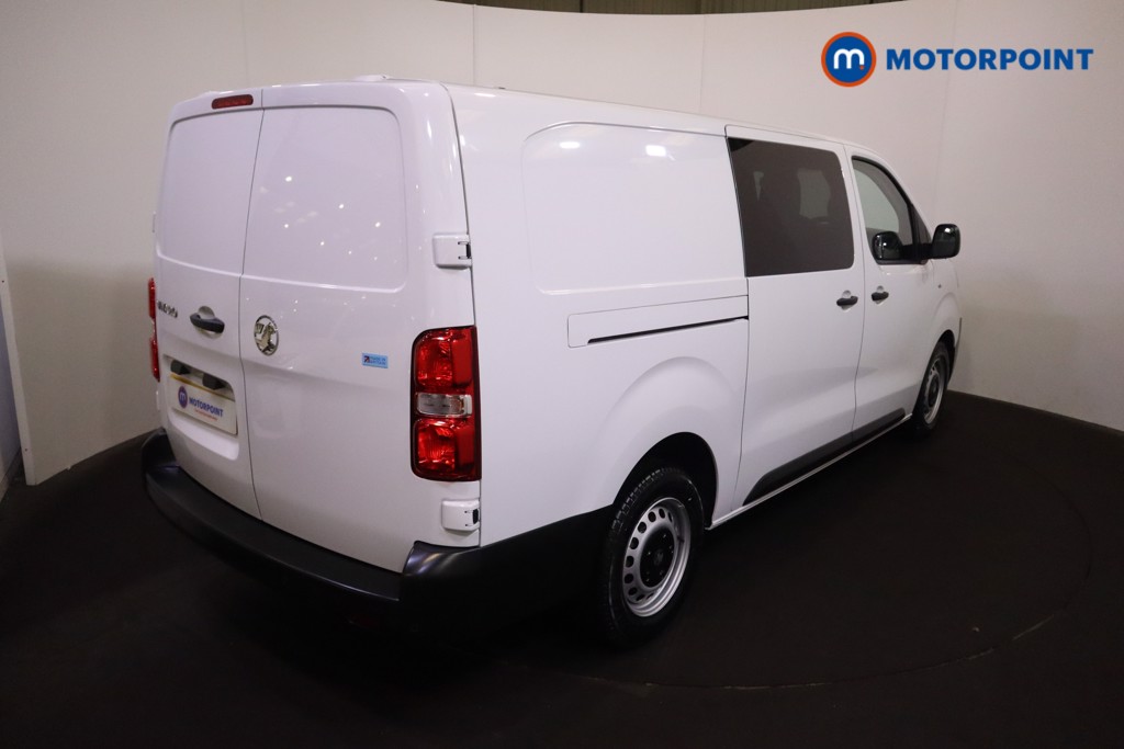 Vauxhall Vivaro Prime Manual Diesel Crew Bus - Stock Number (1567285) - Passenger side rear corner