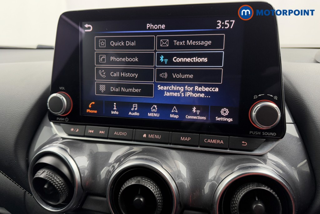 Nissan Juke N-Connecta Manual Petrol SUV - Stock Number (1568039) - 9th supplementary image