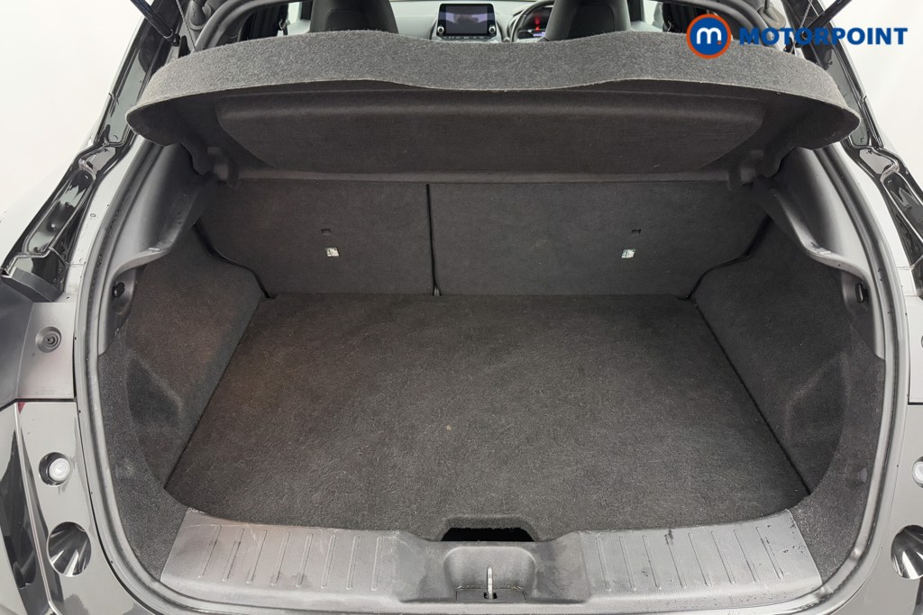 Nissan Juke N-Connecta Manual Petrol SUV - Stock Number (1568039) - 26th supplementary image