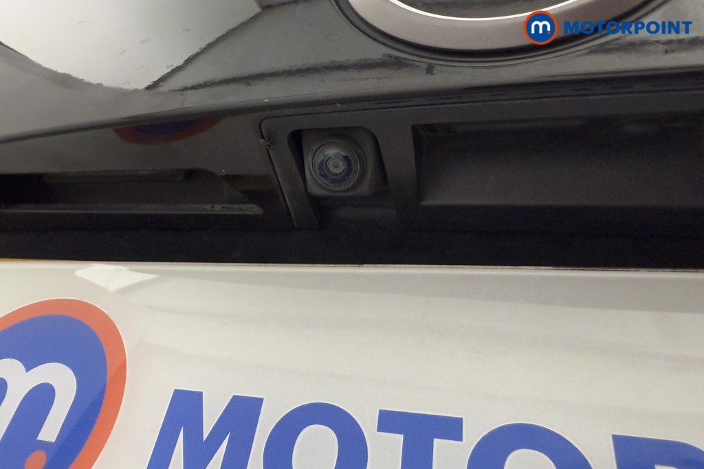 Nissan Juke N-Connecta Manual Petrol SUV - Stock Number (1568039) - 27th supplementary image