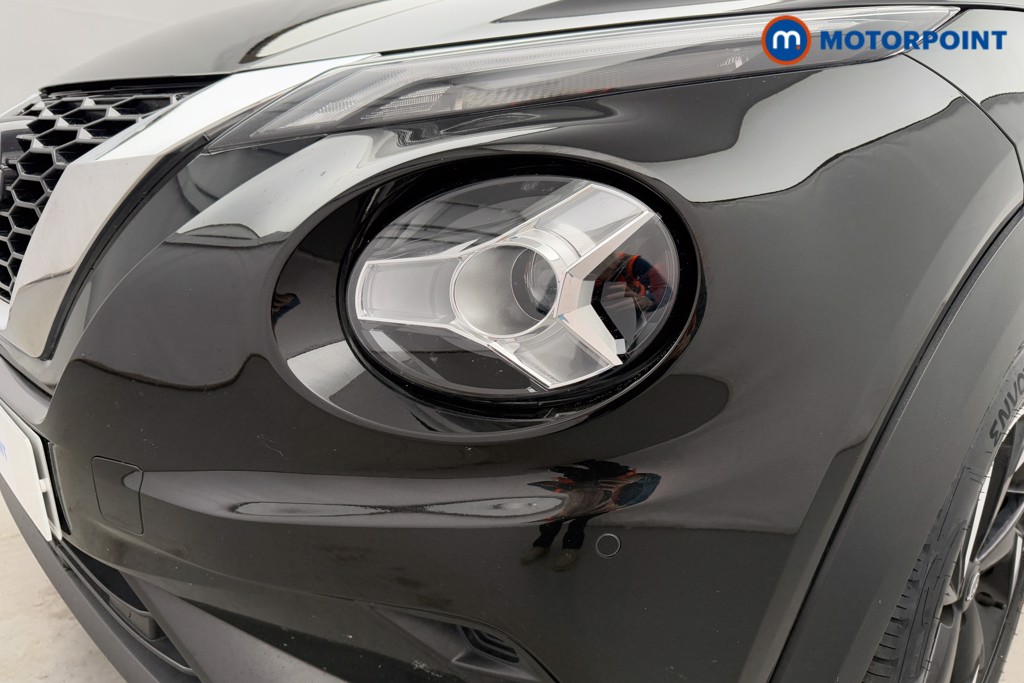 Nissan Juke N-Connecta Manual Petrol SUV - Stock Number (1568039) - 29th supplementary image