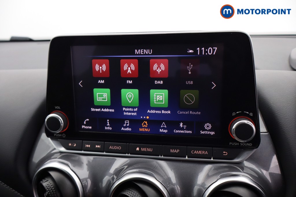 Nissan Juke N-Connecta Manual Petrol SUV - Stock Number (1568040) - 9th supplementary image