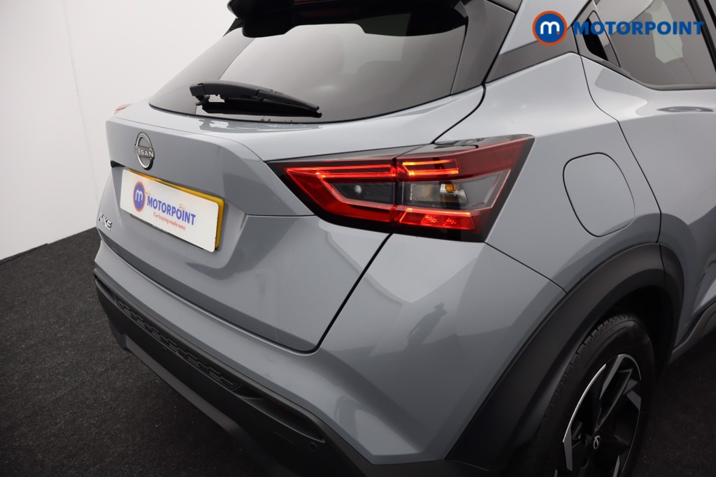 Nissan Juke N-Connecta Manual Petrol SUV - Stock Number (1568040) - 26th supplementary image
