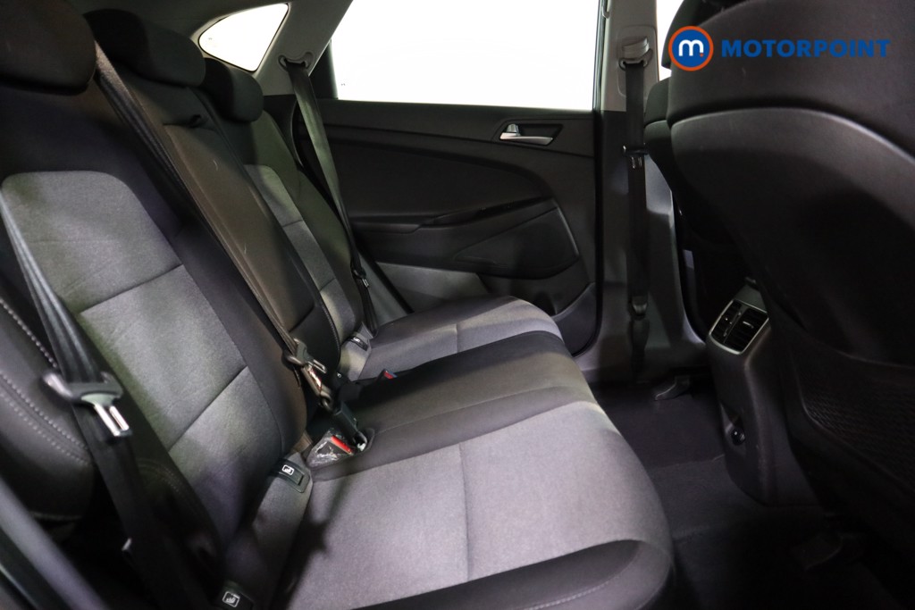 Hyundai Tucson Se Nav Manual Petrol SUV - Stock Number (1568435) - 12th supplementary image