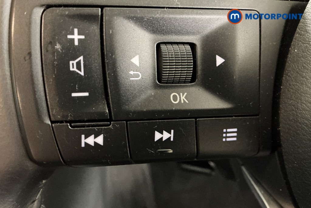 Nissan X-Trail N-Connecta Automatic Petrol-Electric Hybrid SUV - Stock Number (1568768) - 18th supplementary image
