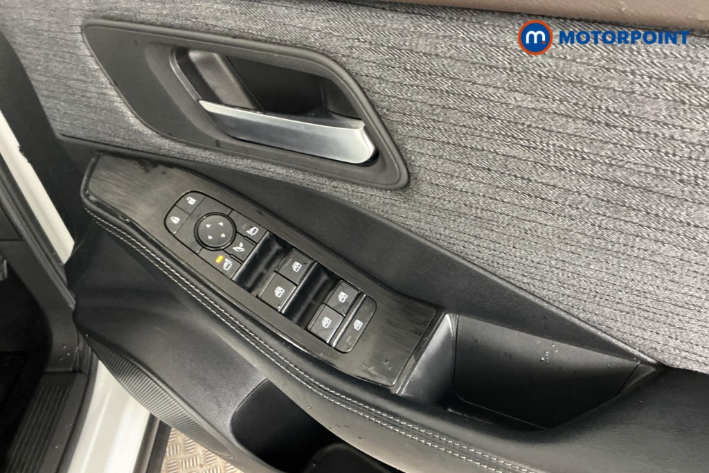 Nissan X-Trail N-Connecta Automatic Petrol-Electric Hybrid SUV - Stock Number (1568768) - 24th supplementary image