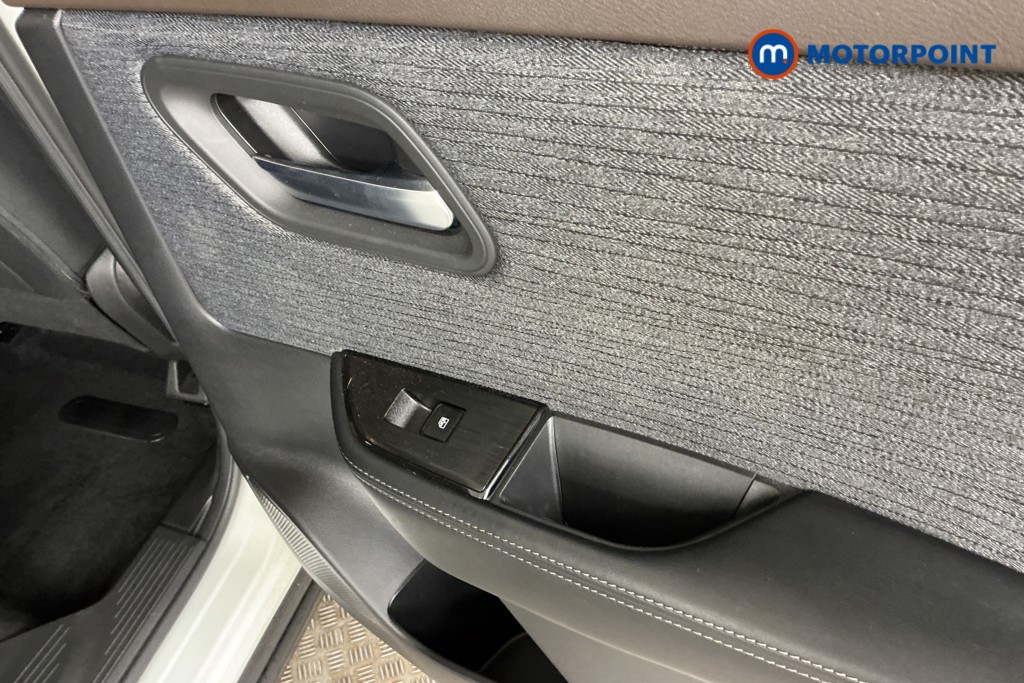 Nissan X-Trail N-Connecta Automatic Petrol-Electric Hybrid SUV - Stock Number (1568768) - 26th supplementary image