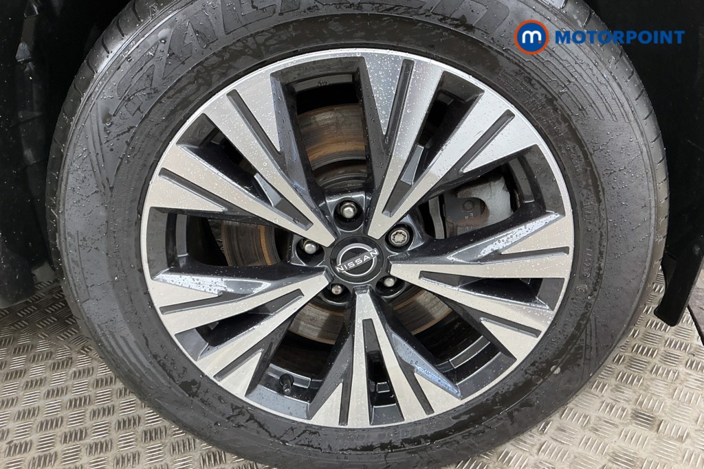 Nissan X-Trail N-Connecta Automatic Petrol-Electric Hybrid SUV - Stock Number (1568768) - 32nd supplementary image