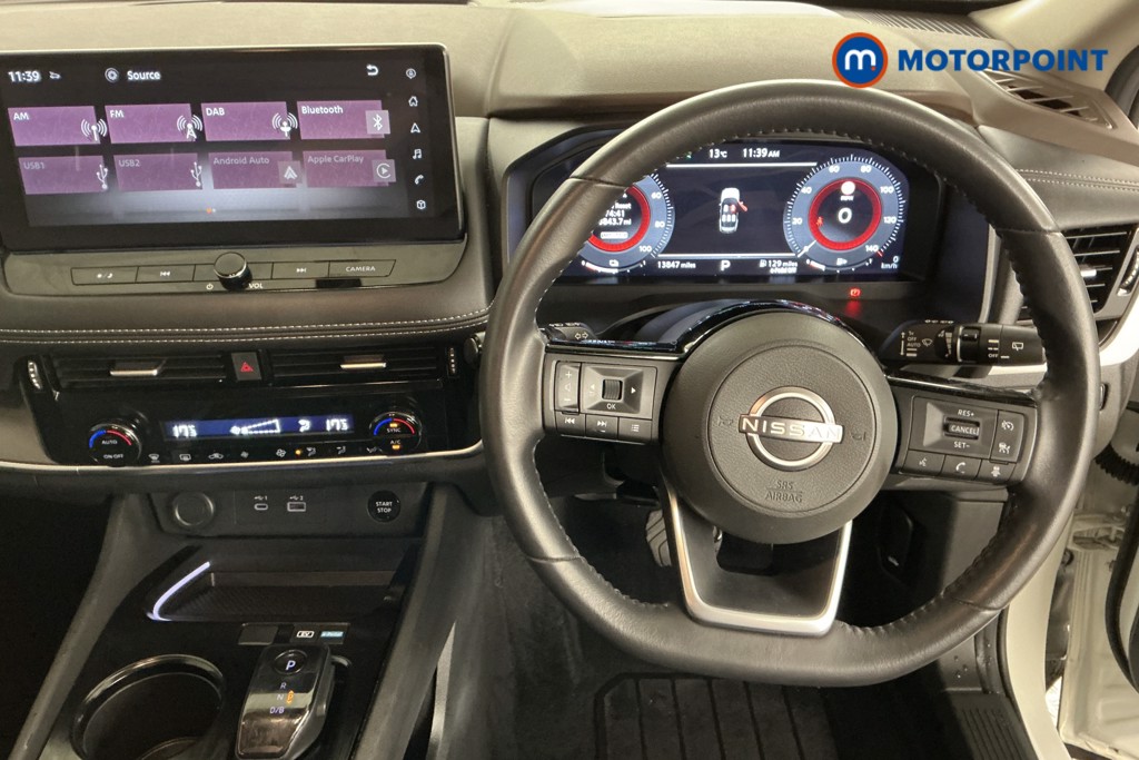 Nissan X-Trail N-Connecta Automatic Petrol-Electric Hybrid SUV - Stock Number (1568768) - 1st supplementary image