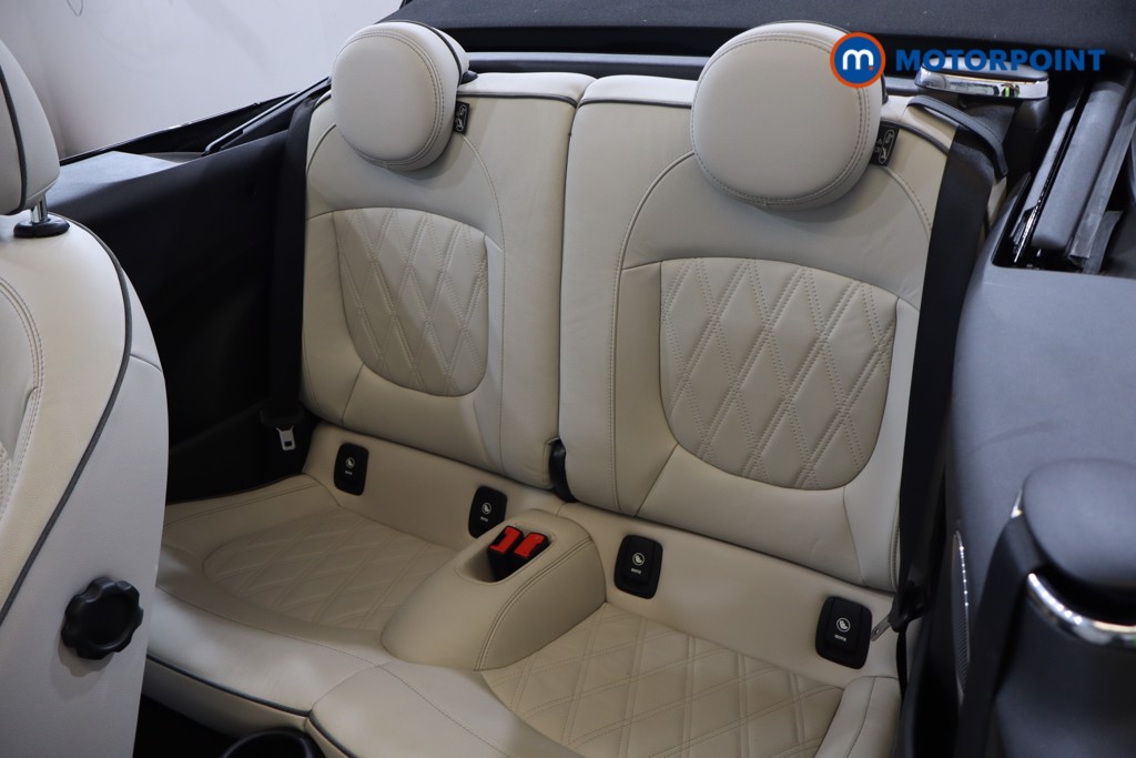 Mini Convertible Cooper S Exclusive Automatic Petrol Convertible - Stock Number (1569066) - 21st supplementary image