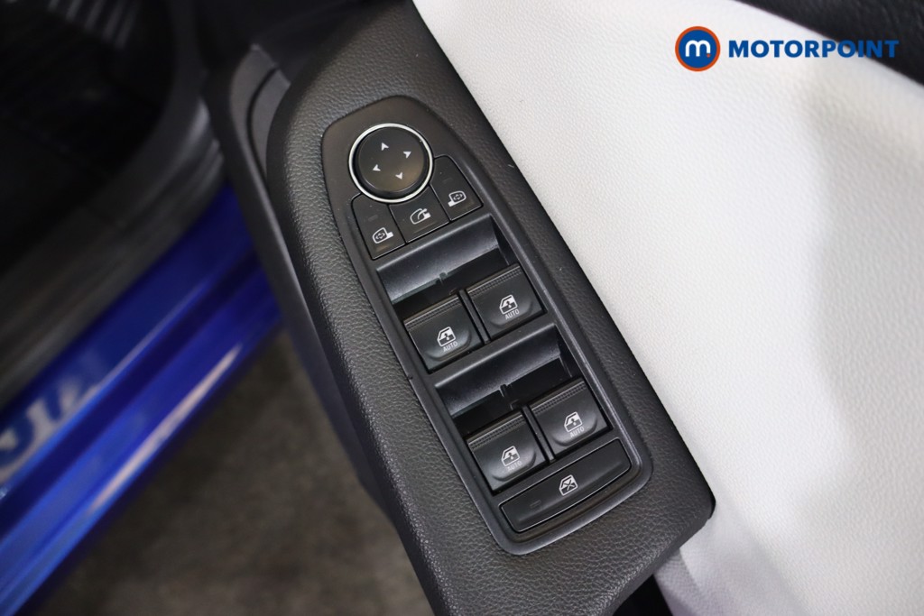 Renault Clio S Edition Manual Petrol Hatchback - Stock Number (1569152) - 19th supplementary image